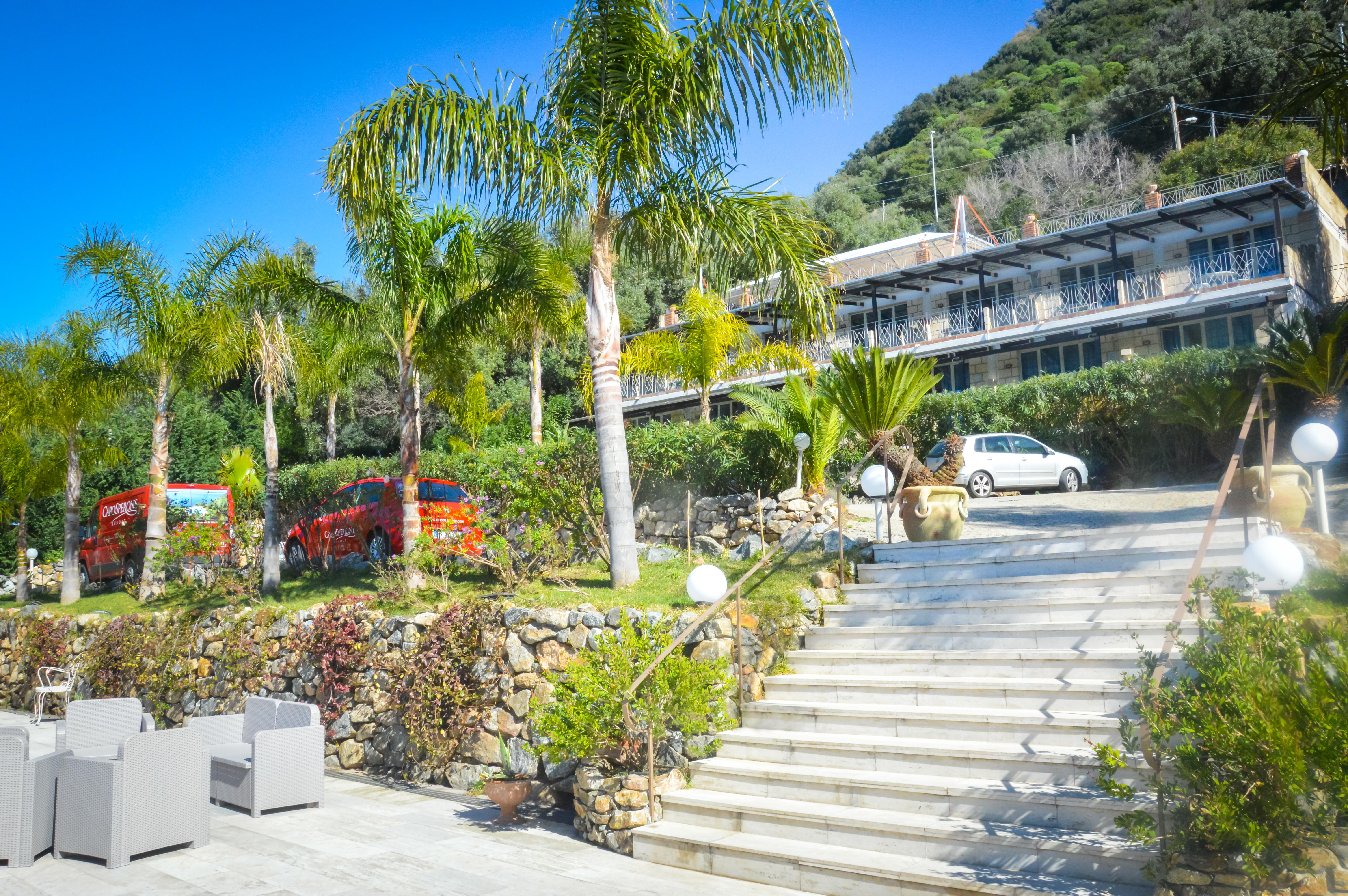 Caposperone Resort Palmi Exterior foto